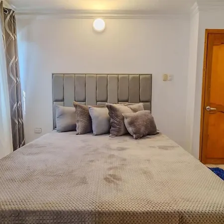 4 Bedroom - Minutes To Walled Сasa de vacaciones *