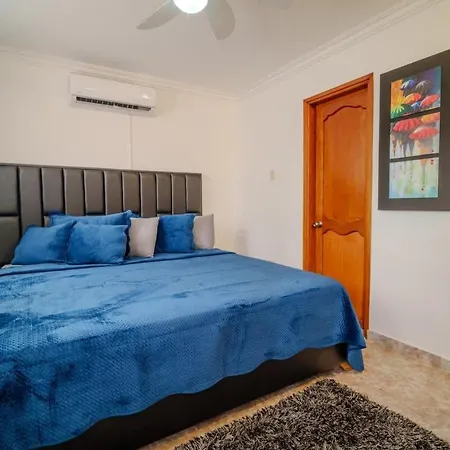 Сasa de vacaciones 4 Bedroom - Minutes To Walled Cartagena