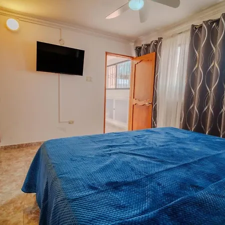 4 Bedroom - Minutes To Walled Сasa de vacaciones