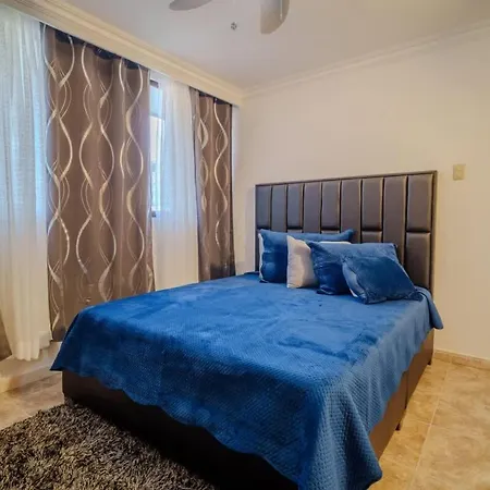 4 Bedroom - Minutes To Walled Сasa de vacaciones