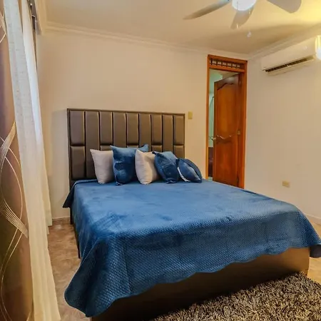 4 Bedroom - Minutes To Walled * Cartagena