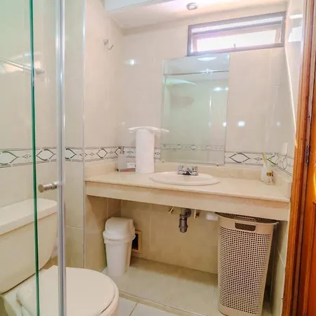 Сasa de vacaciones 4 Bedroom - Minutes To Walled Cartagena