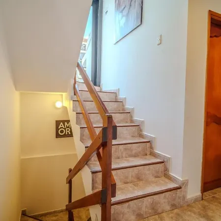 Сasa de vacaciones 4 Bedroom - Minutes To Walled