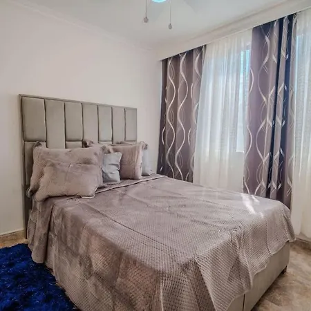 4 Bedroom - Minutes To Walled *