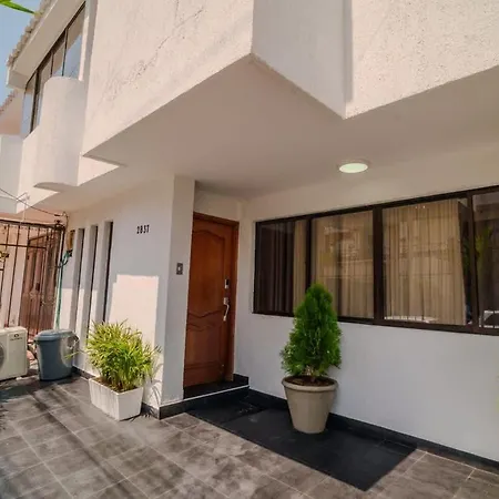 Сasa de vacaciones 4 Bedroom - Minutes To Walled *